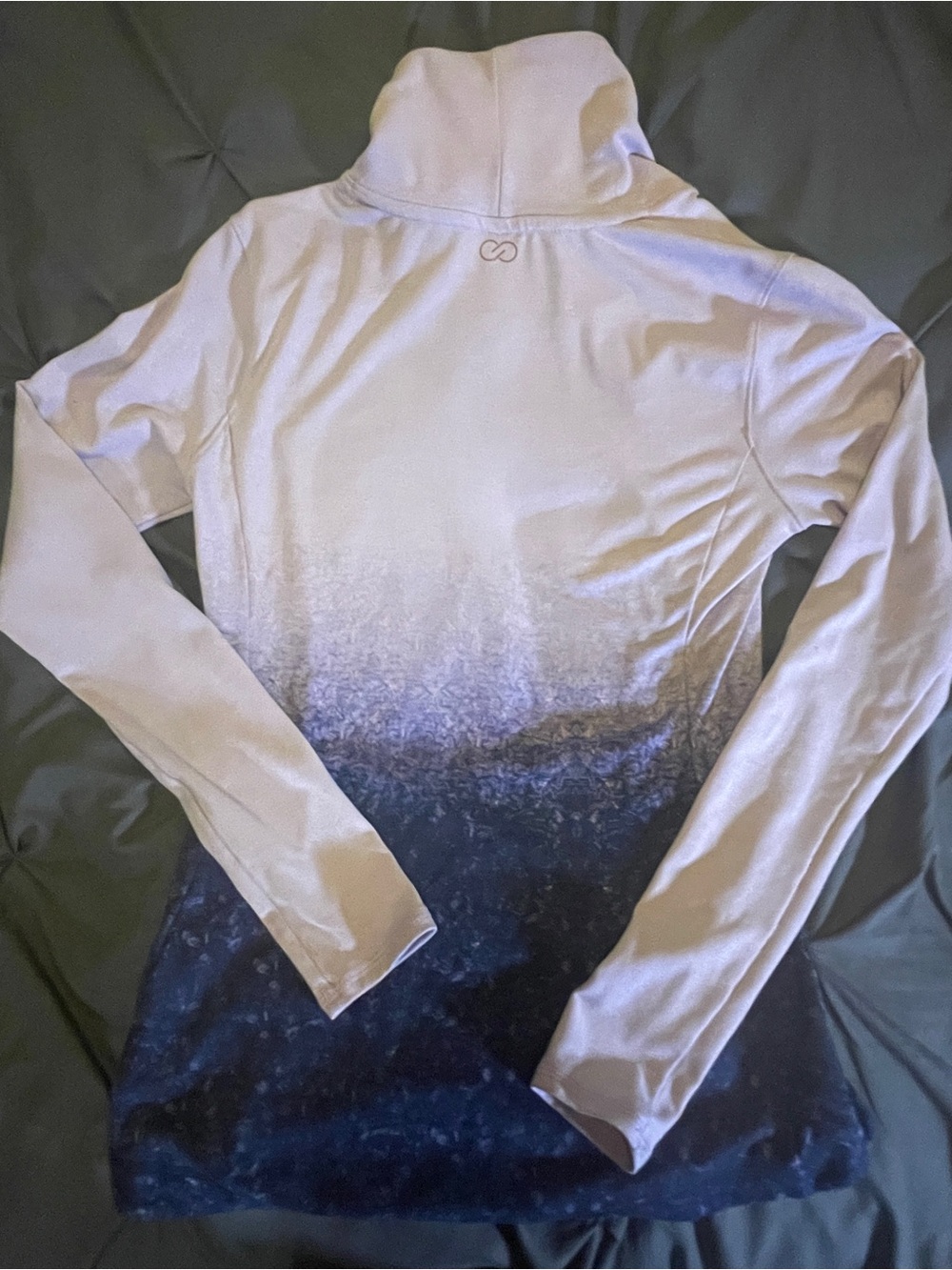 Calia by Carrie Underwood Purple Long Sleeve Shirt. - Picture 5 of 8